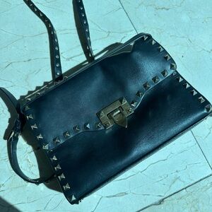 Valentino Garavani Rockstud Black Leather Shoulder Bag